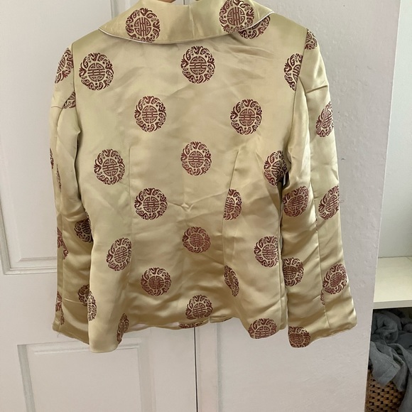 100% Silk jacket - Picture 2 of 3